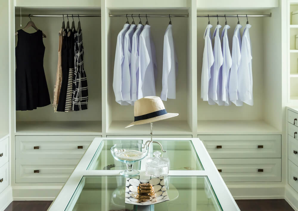 glass to island for walk-in closet